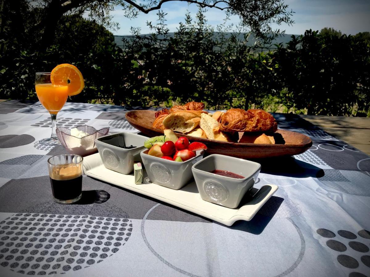 Guesthouse Du Moulin Saint-Cyr-sur-Mer Kültér fotó